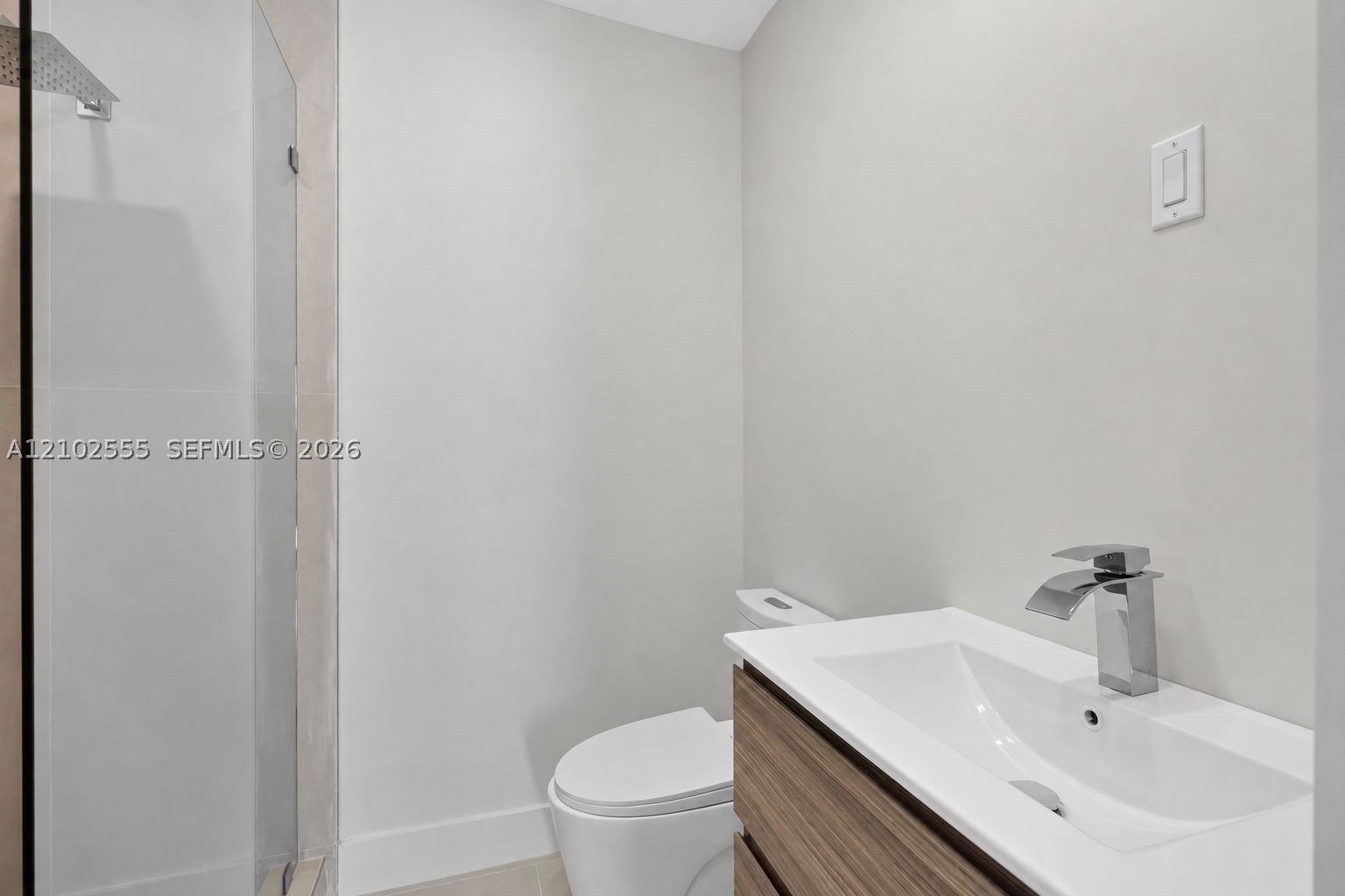 4752 SW 1st St, Miami FL 33134