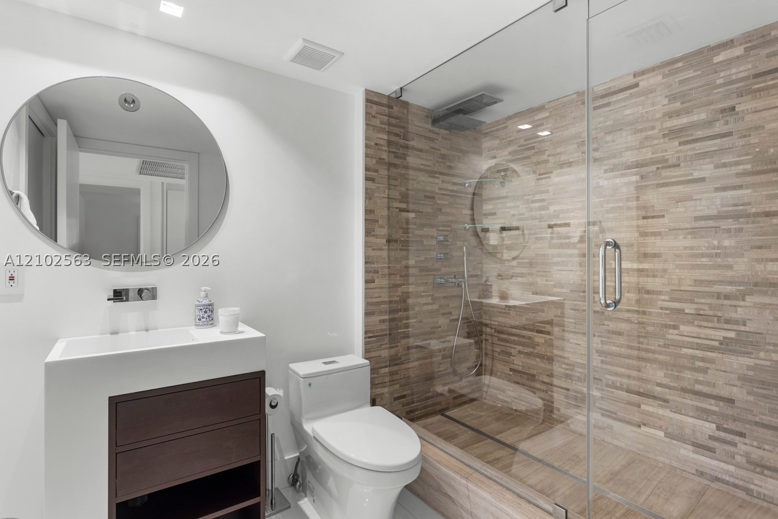 10155 Collins Ave #1210, Bal Harbour FL 33154