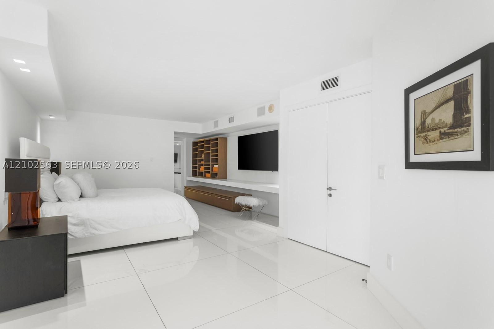 10155 Collins Ave #1210, Bal Harbour FL 33154