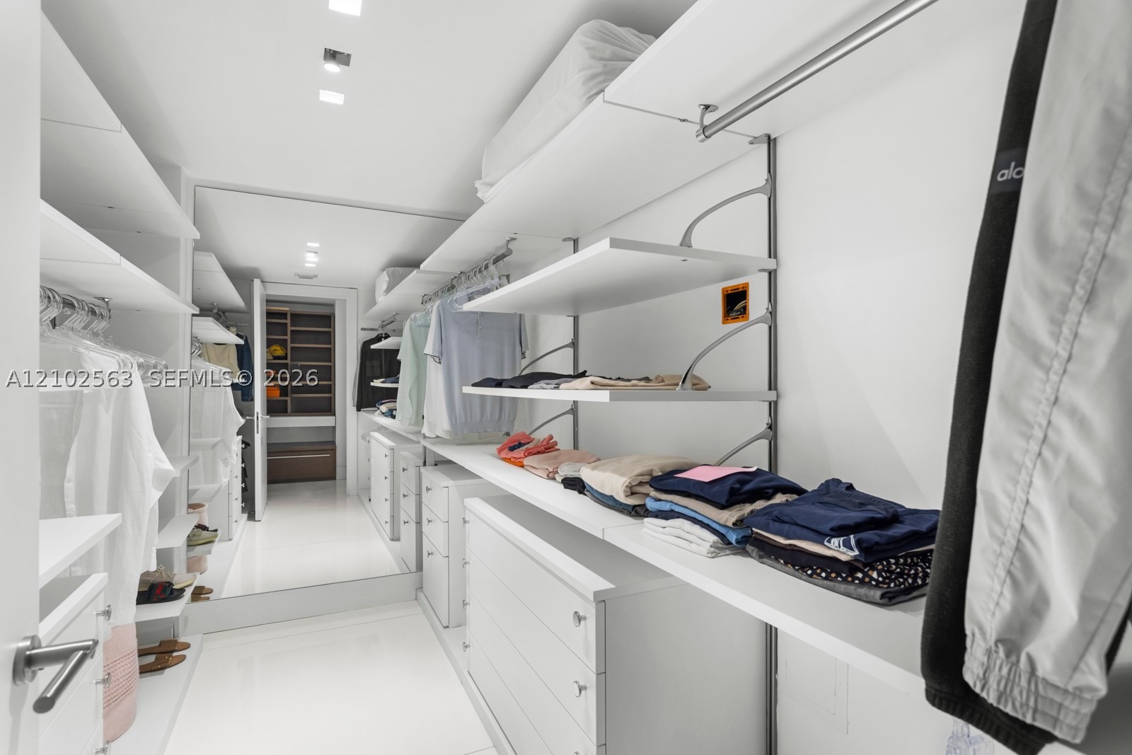10155 Collins Ave #1210, Bal Harbour FL 33154