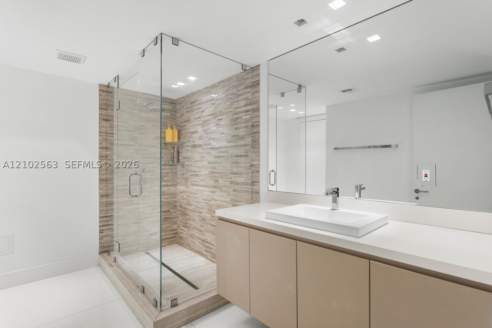 10155 Collins Ave #1210, Bal Harbour FL 33154