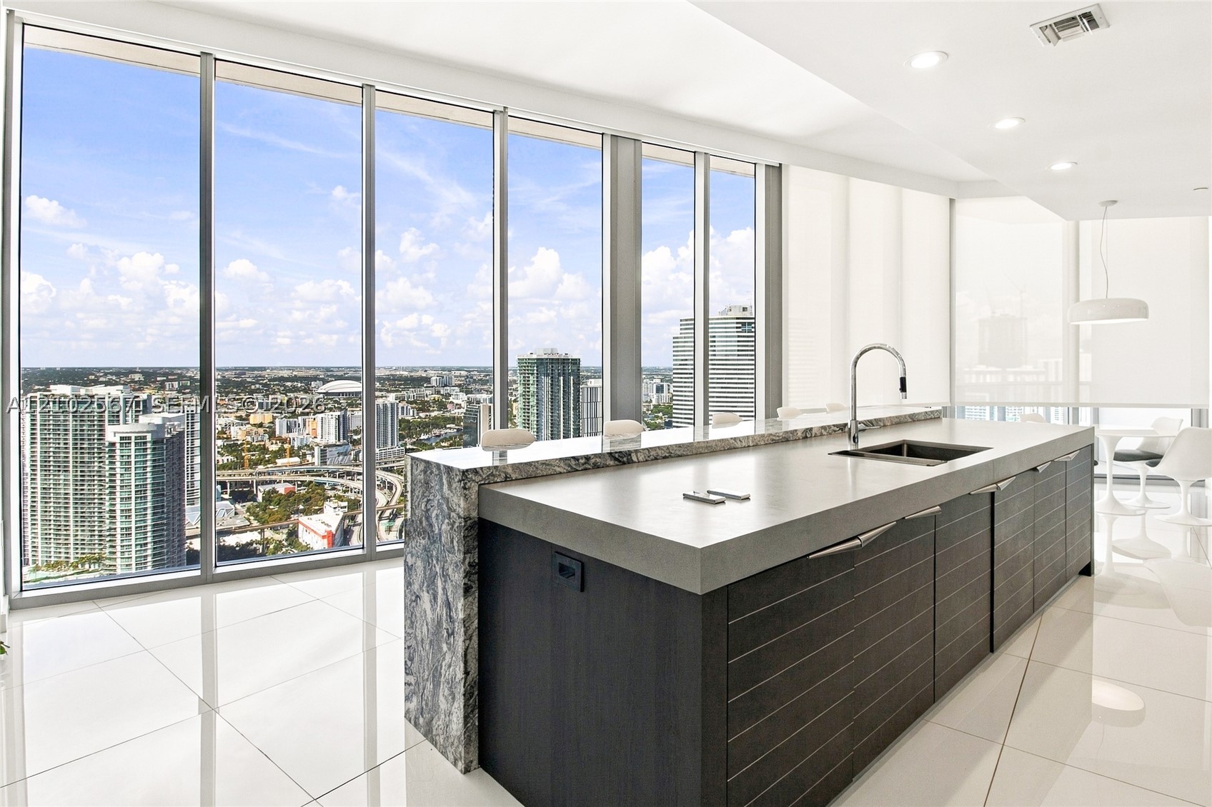 200 Biscayne Boulevard Way #5302, Miami FL 33131