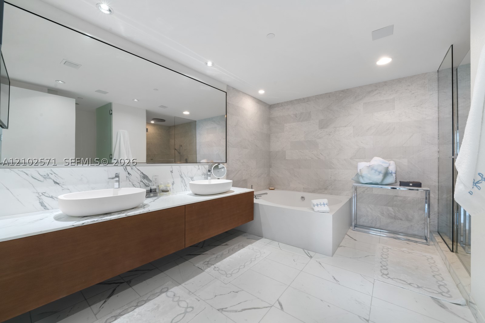 10201 Collins Ave #502, Bal Harbour FL 33154