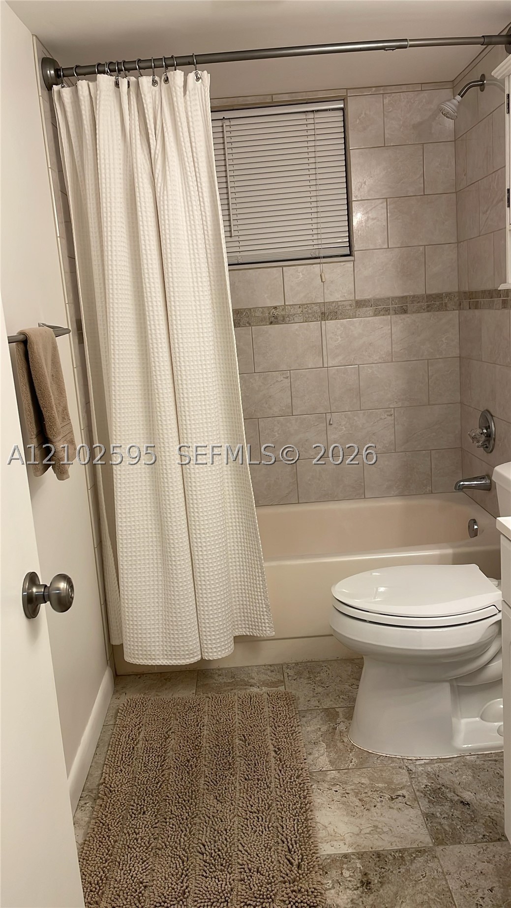121 SE 3rd Ave #201, Dania Beach FL 33004