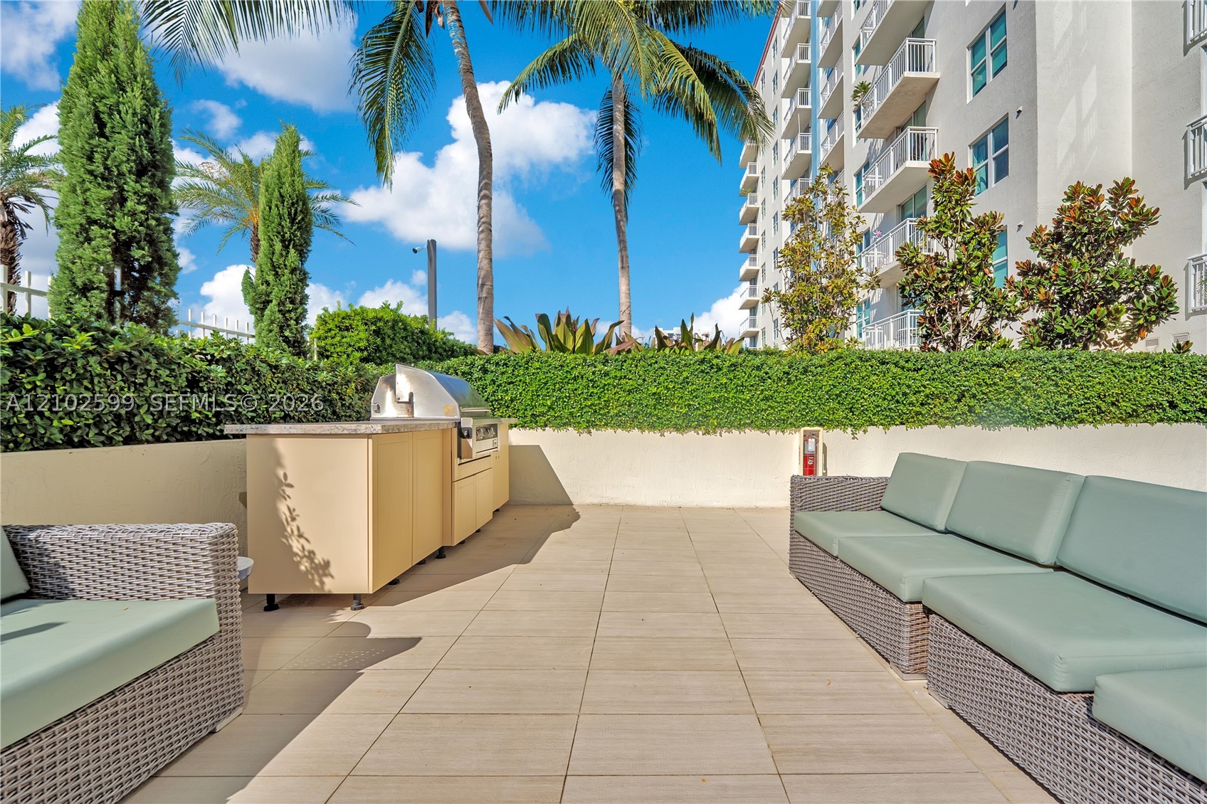3000 Coral Way #606, Miami FL 33145