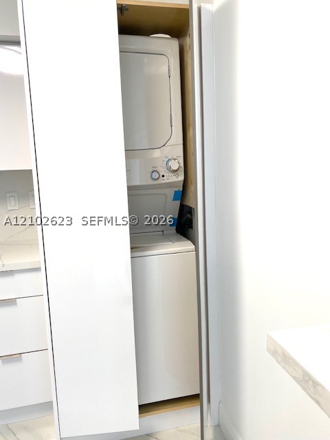 3530 Mystic Pointe Dr #2703, Aventura FL 33180