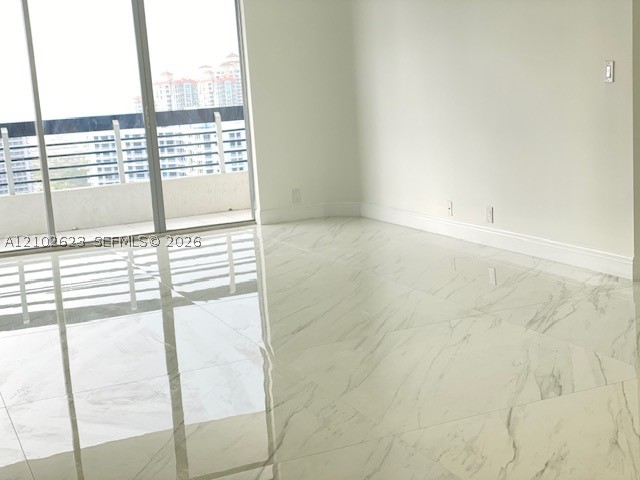 3530 Mystic Pointe Dr #2703, Aventura FL 33180