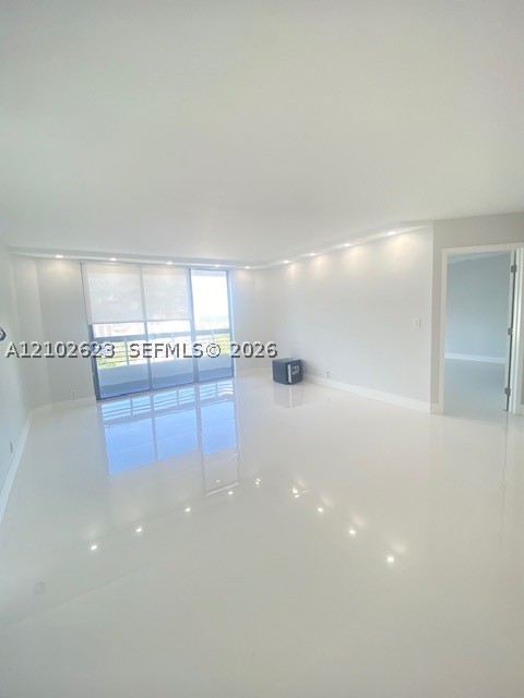 3530 Mystic Pointe Dr #2703, Aventura FL 33180