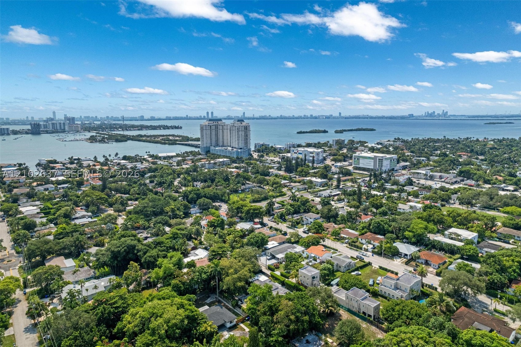 945 NE 82nd St, Miami FL 33138