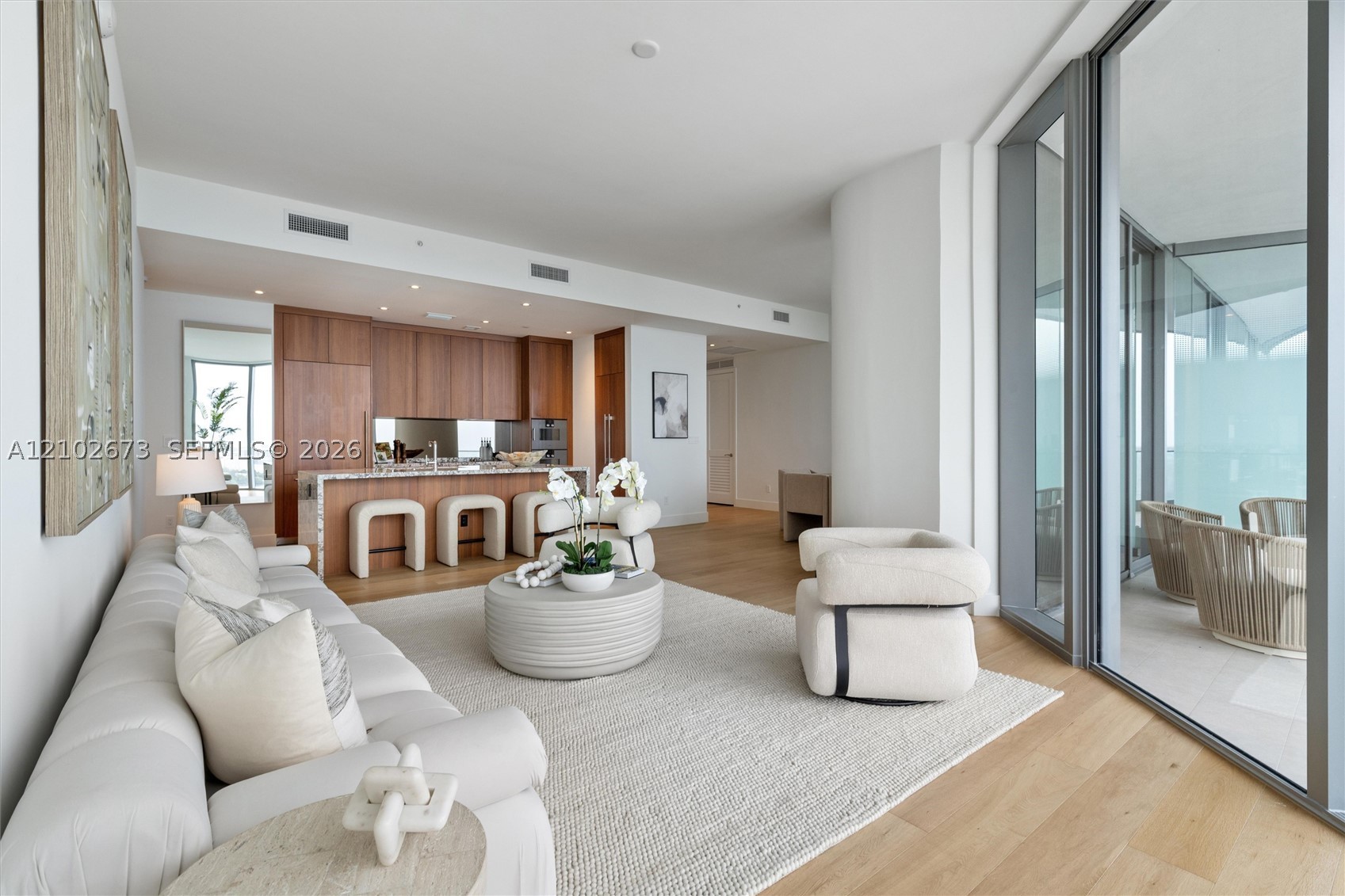 175 SE 25 Road #2003, Miami FL 33129