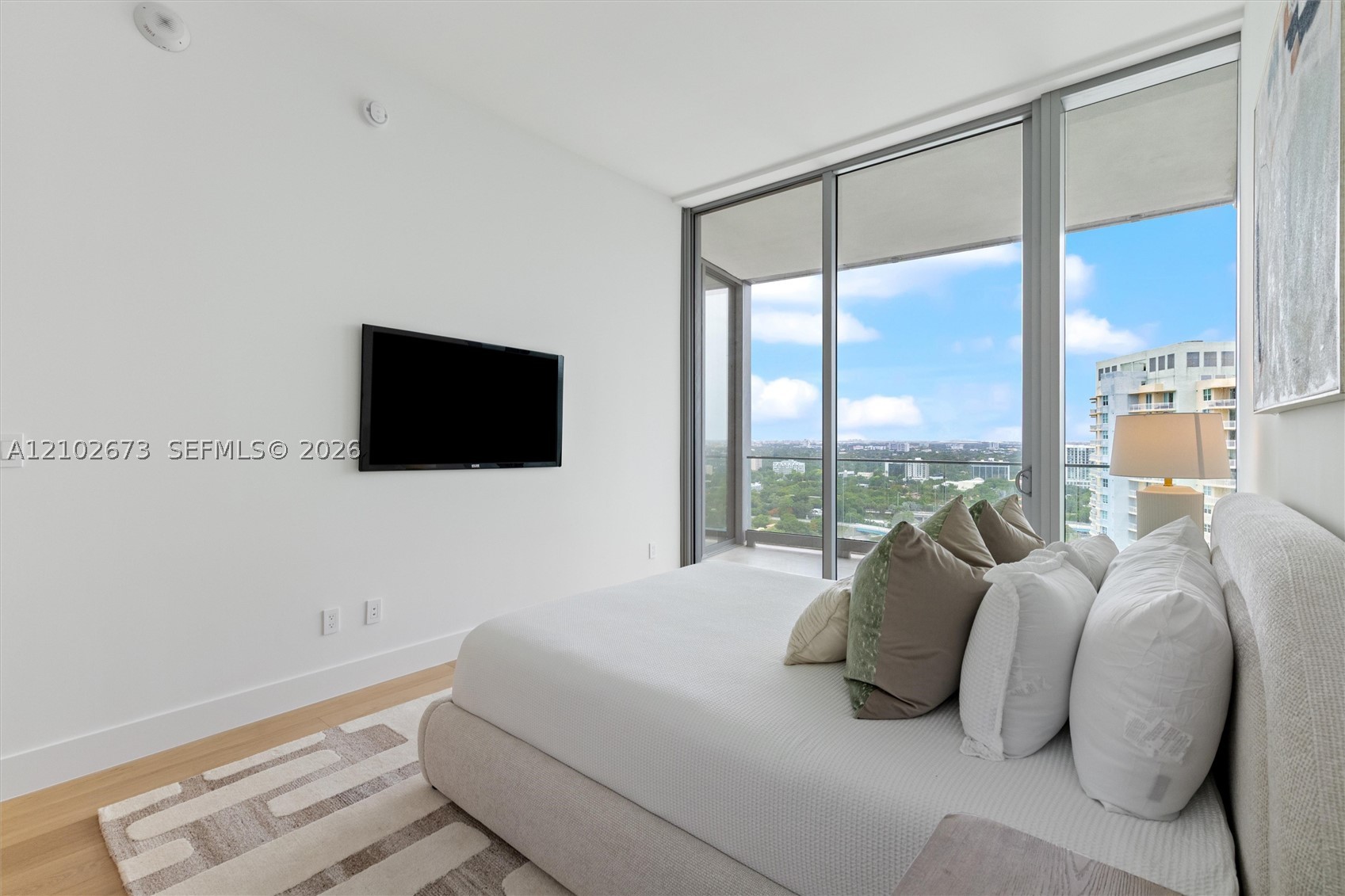 175 SE 25 Road #2003, Miami FL 33129