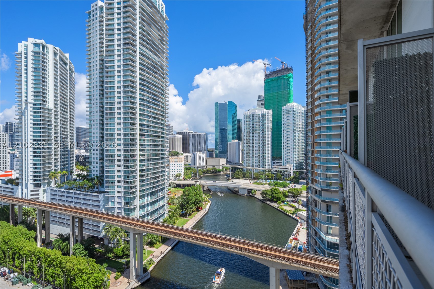 690 SW 1st Ct #2115, Miami FL 33130