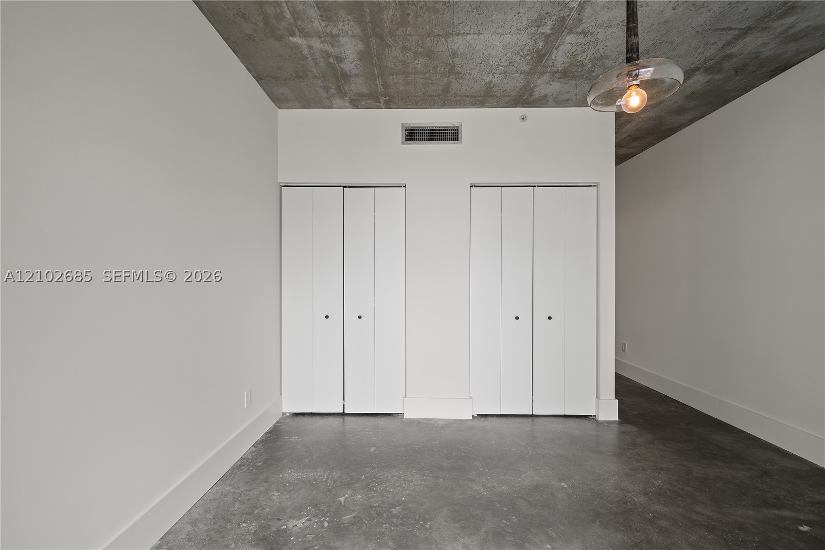 690 SW 1st Ct #2115, Miami FL 33130