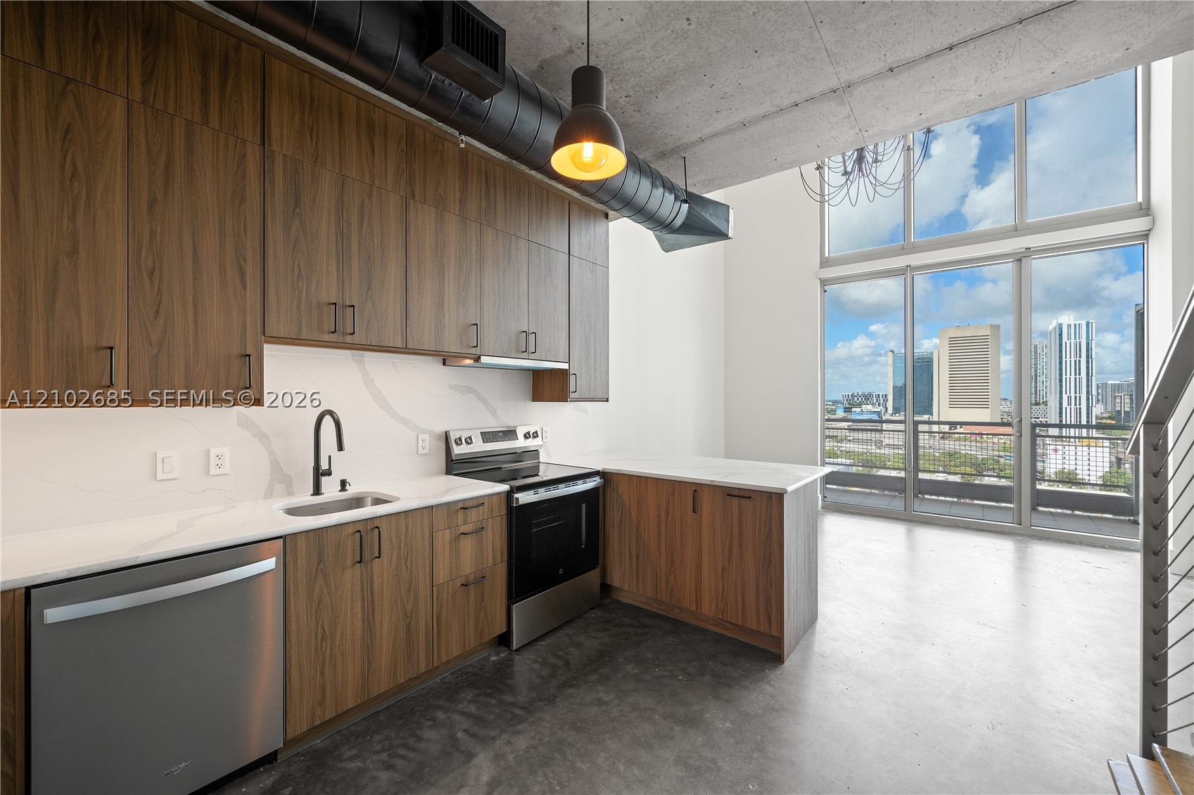 690 SW 1st Ct #2115, Miami FL 33130
