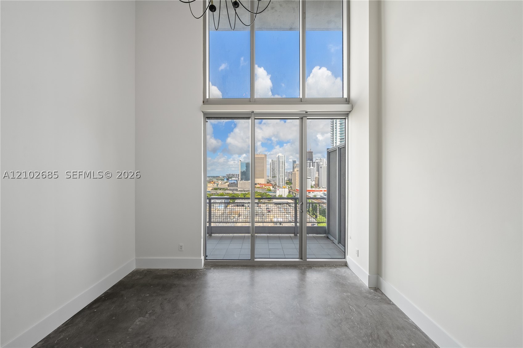 690 SW 1st Ct #2115, Miami FL 33130