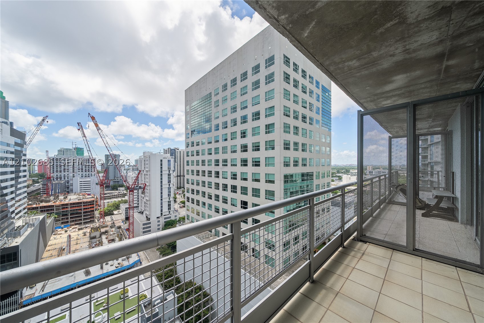 690 SW 1st Ct #2115, Miami FL 33130