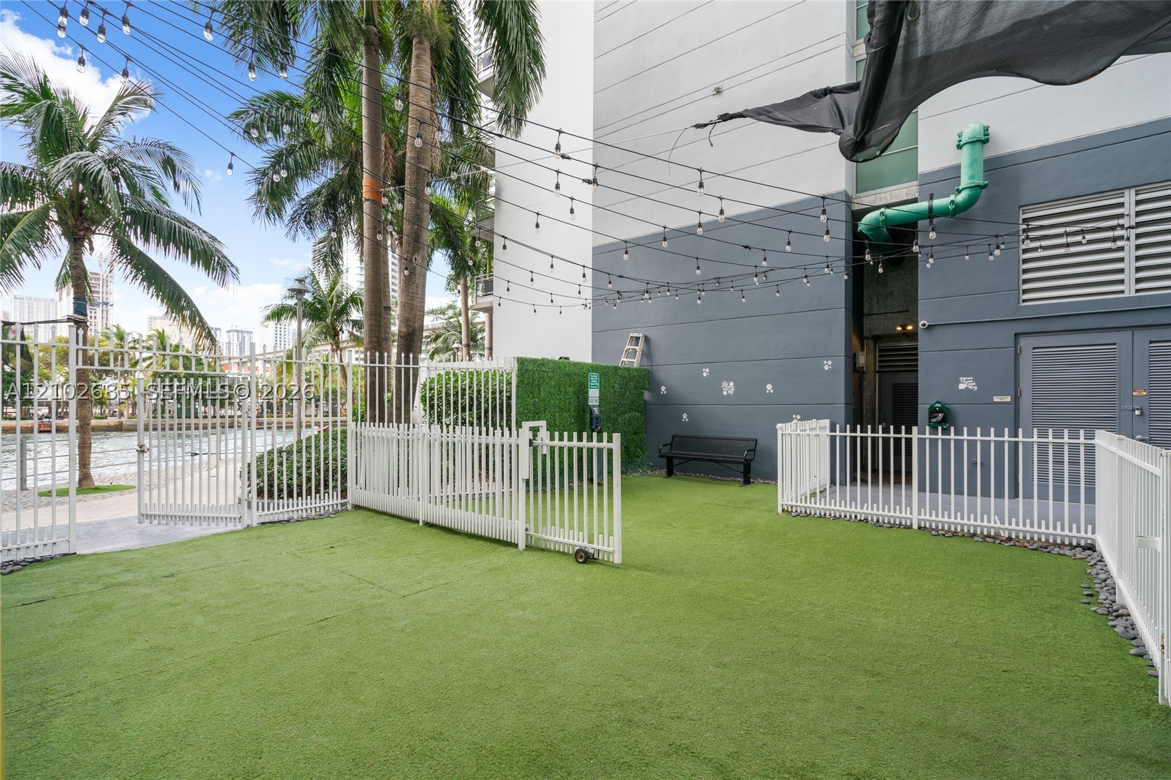 690 SW 1st Ct #2115, Miami FL 33130
