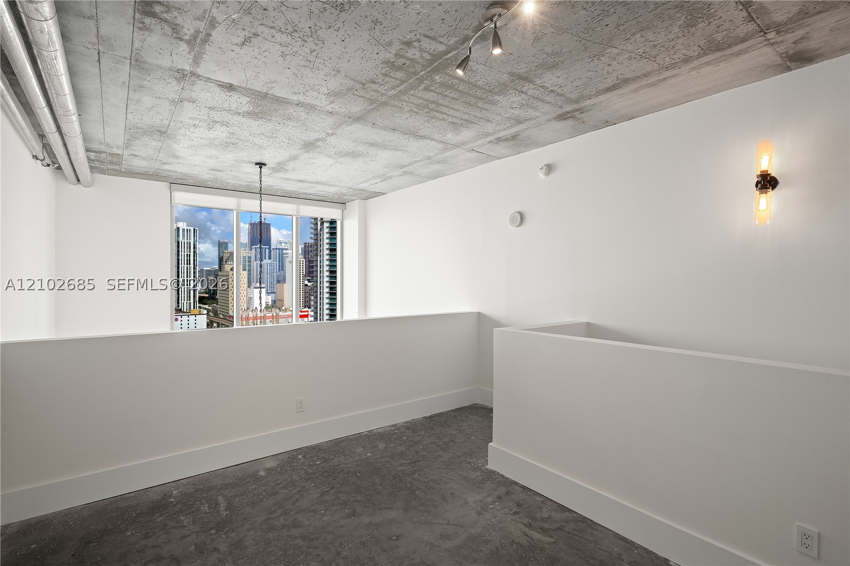 690 SW 1st Ct #2115, Miami FL 33130