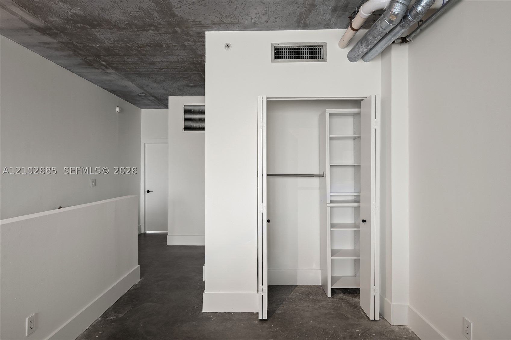 690 SW 1st Ct #2115, Miami FL 33130