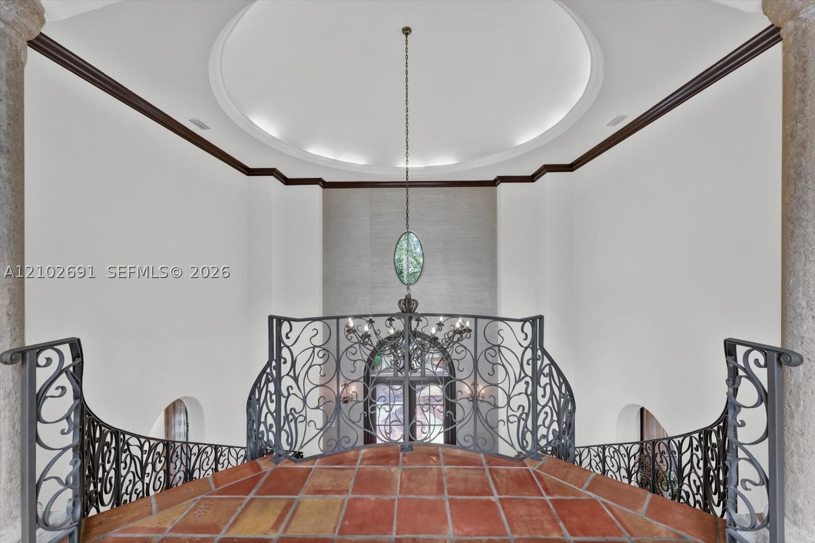 5746 SW 100th St, Pinecrest FL 33156