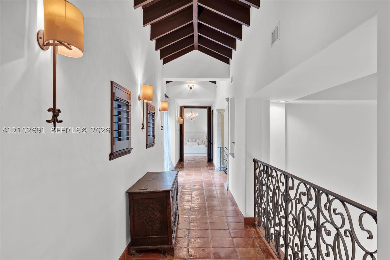 5746 SW 100th St, Pinecrest FL 33156