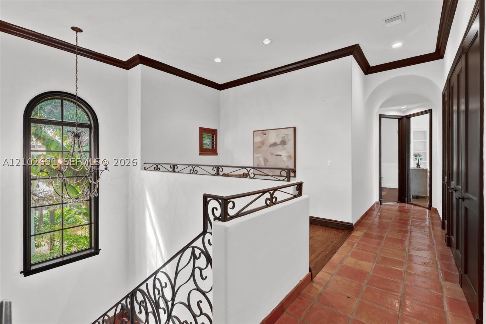 5746 SW 100th St, Pinecrest FL 33156