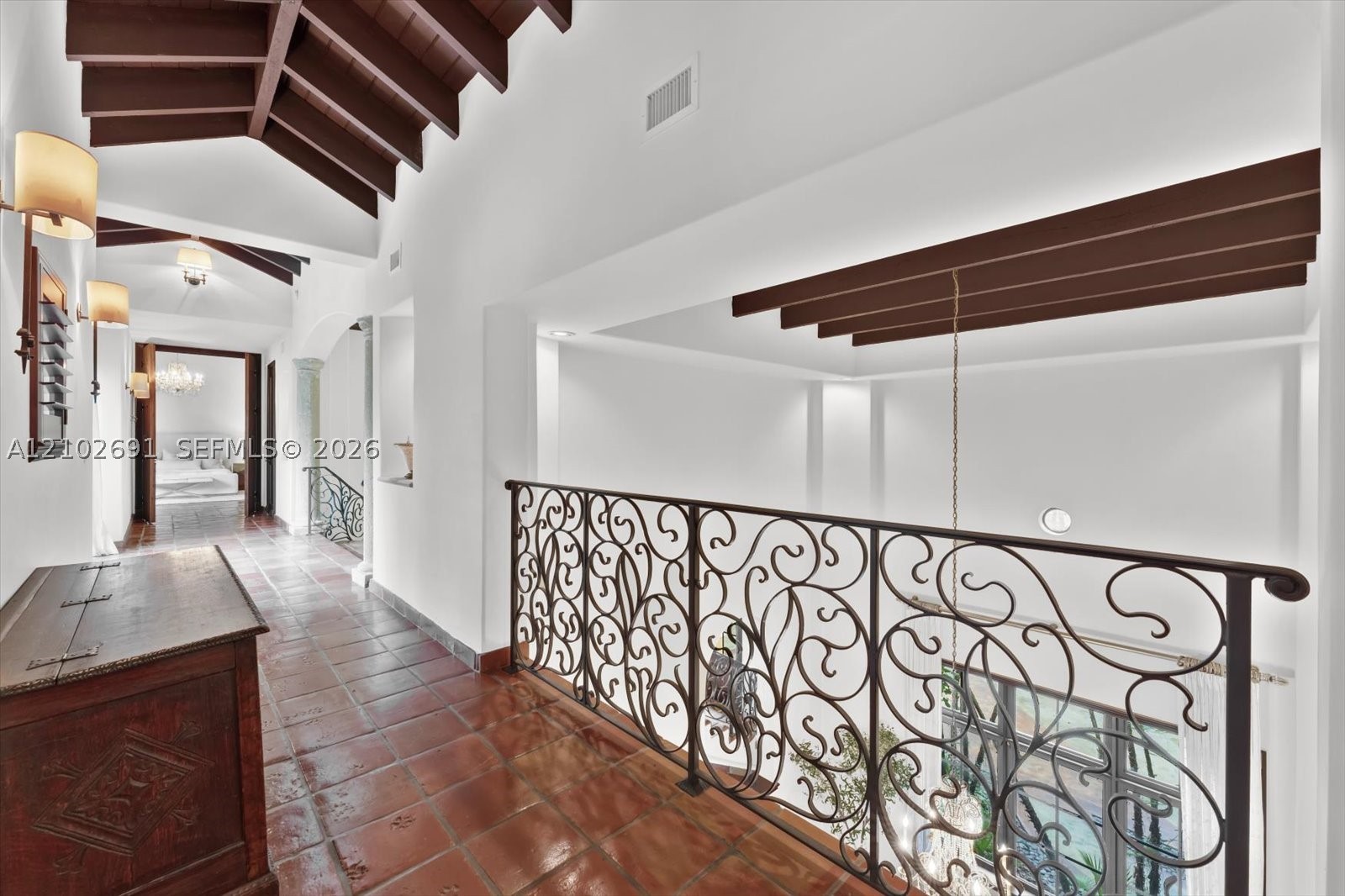 5746 SW 100th St, Pinecrest FL 33156