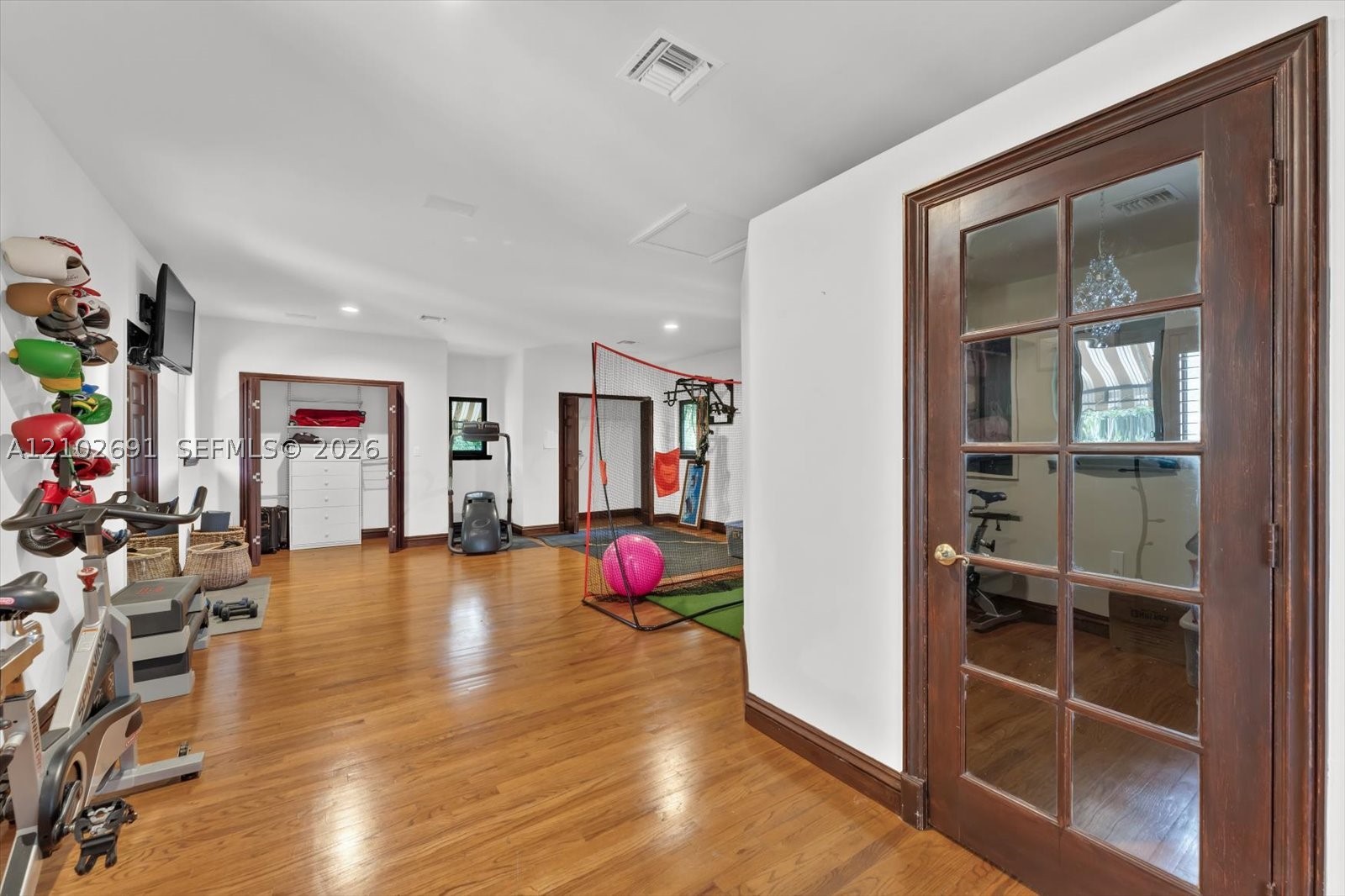 5746 SW 100th St, Pinecrest FL 33156