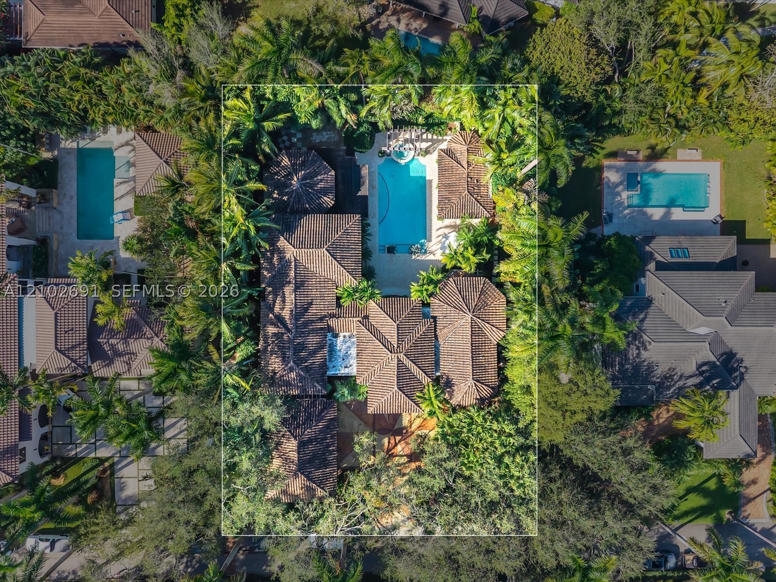 5746 SW 100th St, Pinecrest FL 33156
