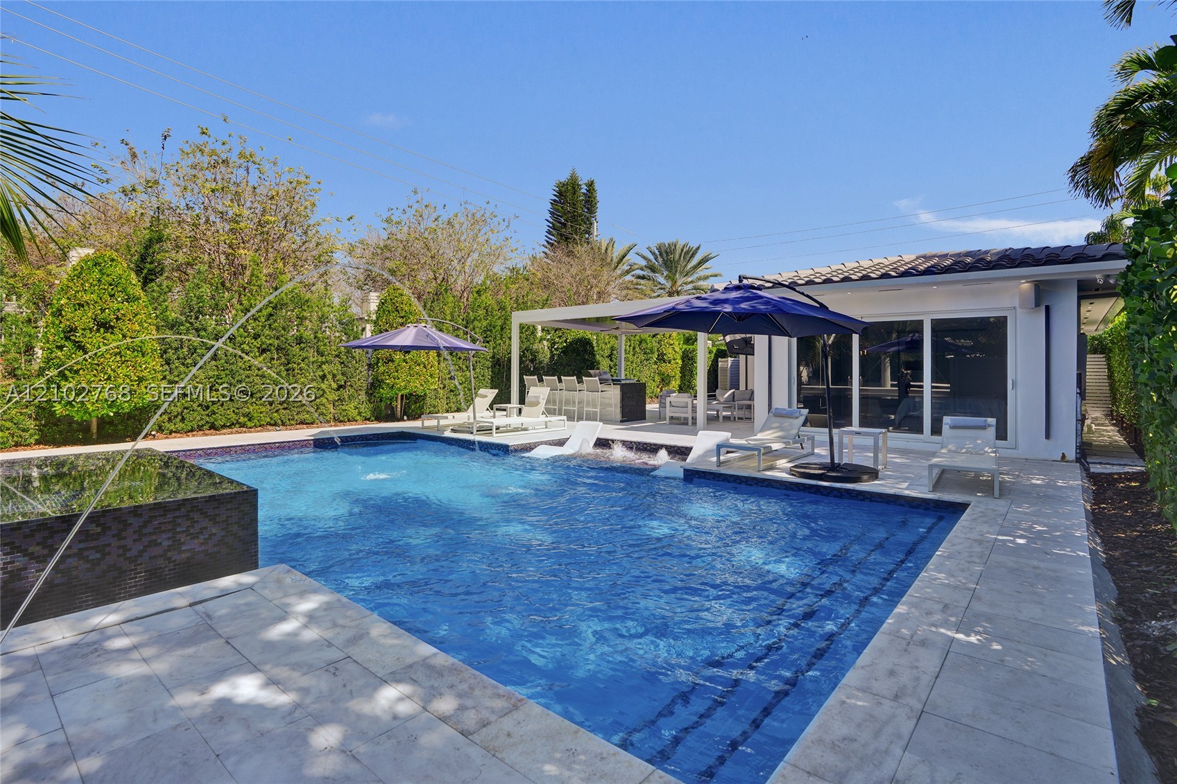 7640 Bayside Ln, Miami Beach FL 33141