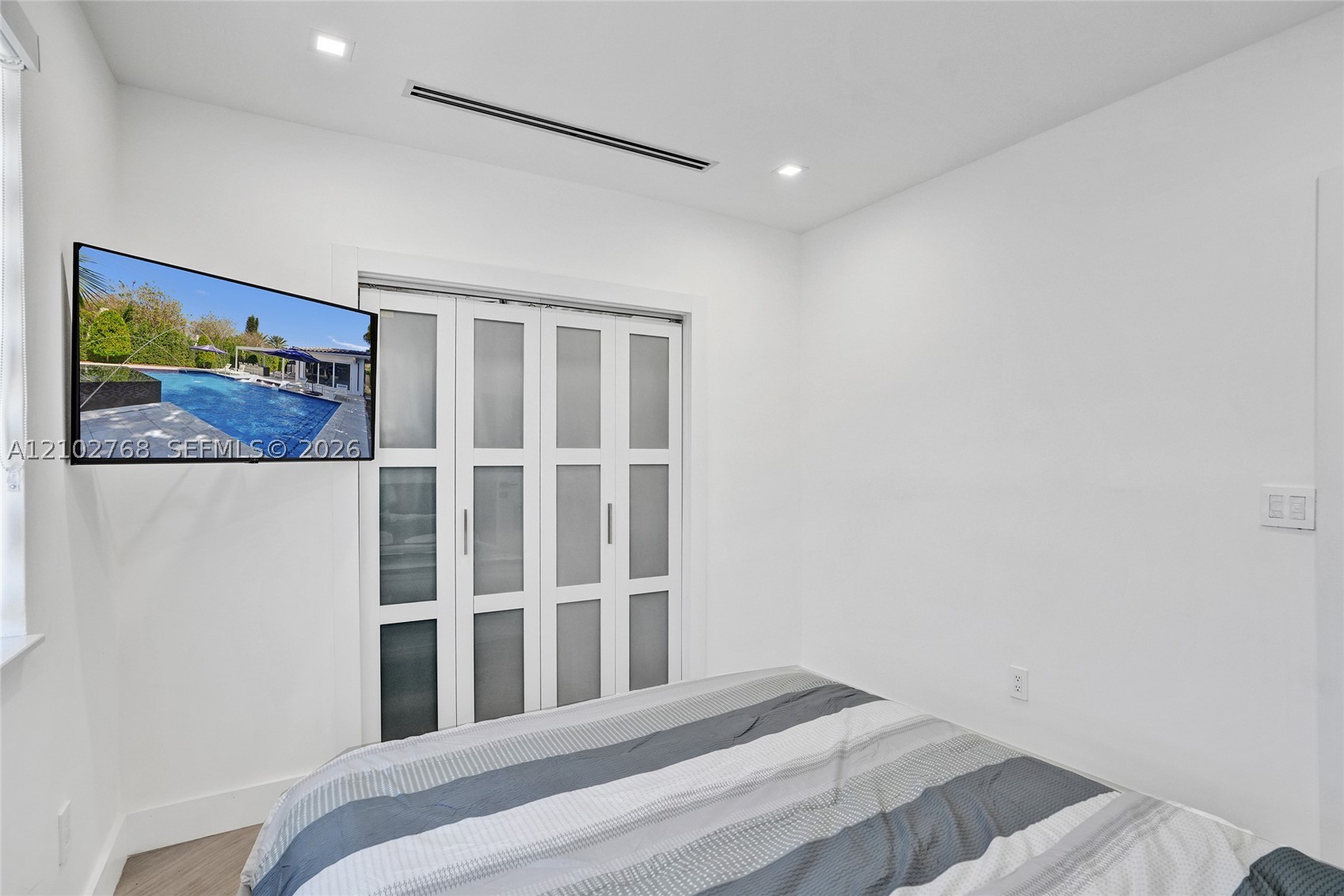 7640 Bayside Ln, Miami Beach FL 33141