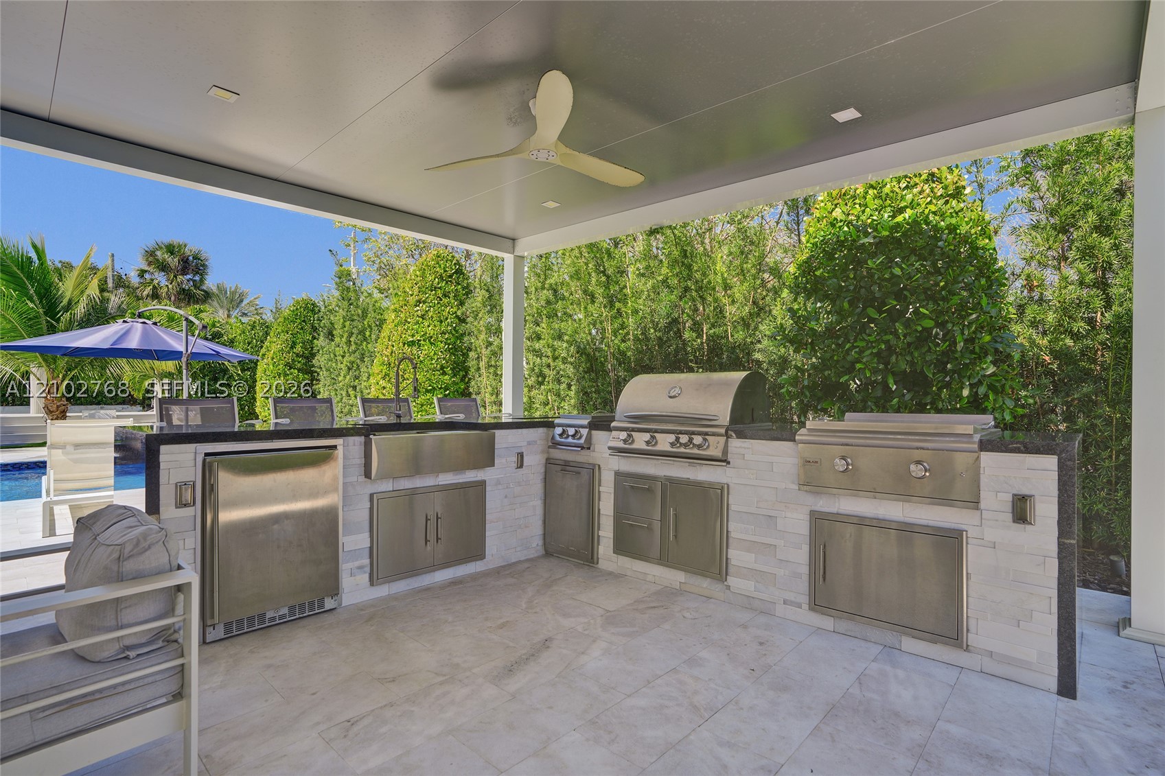 7640 Bayside Ln, Miami Beach FL 33141