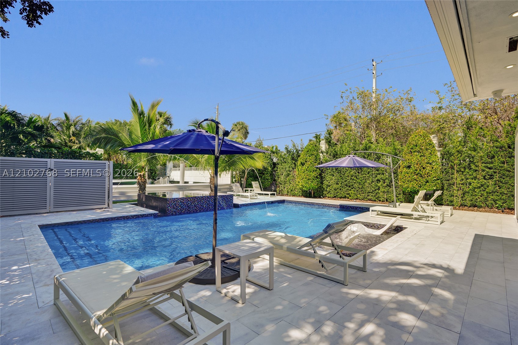 7640 Bayside Ln, Miami Beach FL 33141