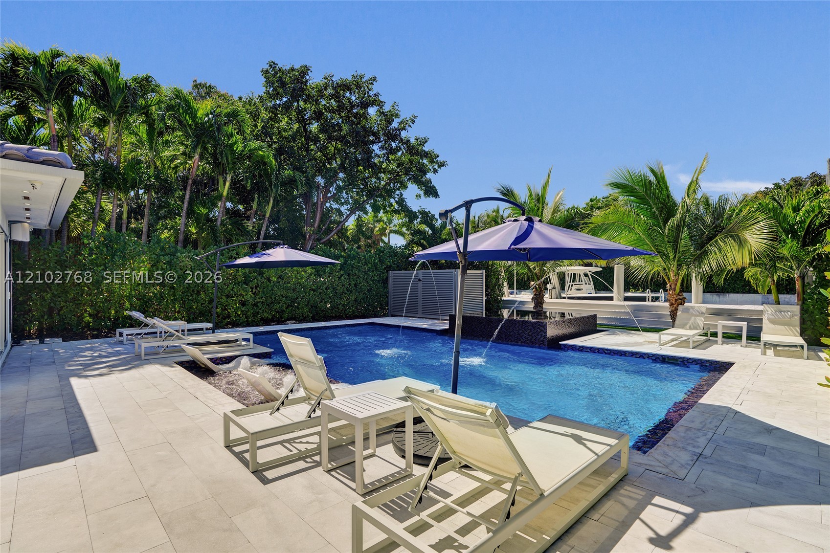 7640 Bayside Ln, Miami Beach FL 33141