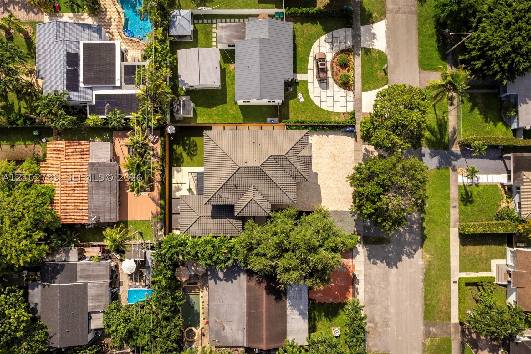 6434 SW 38th St, Miami FL 33155