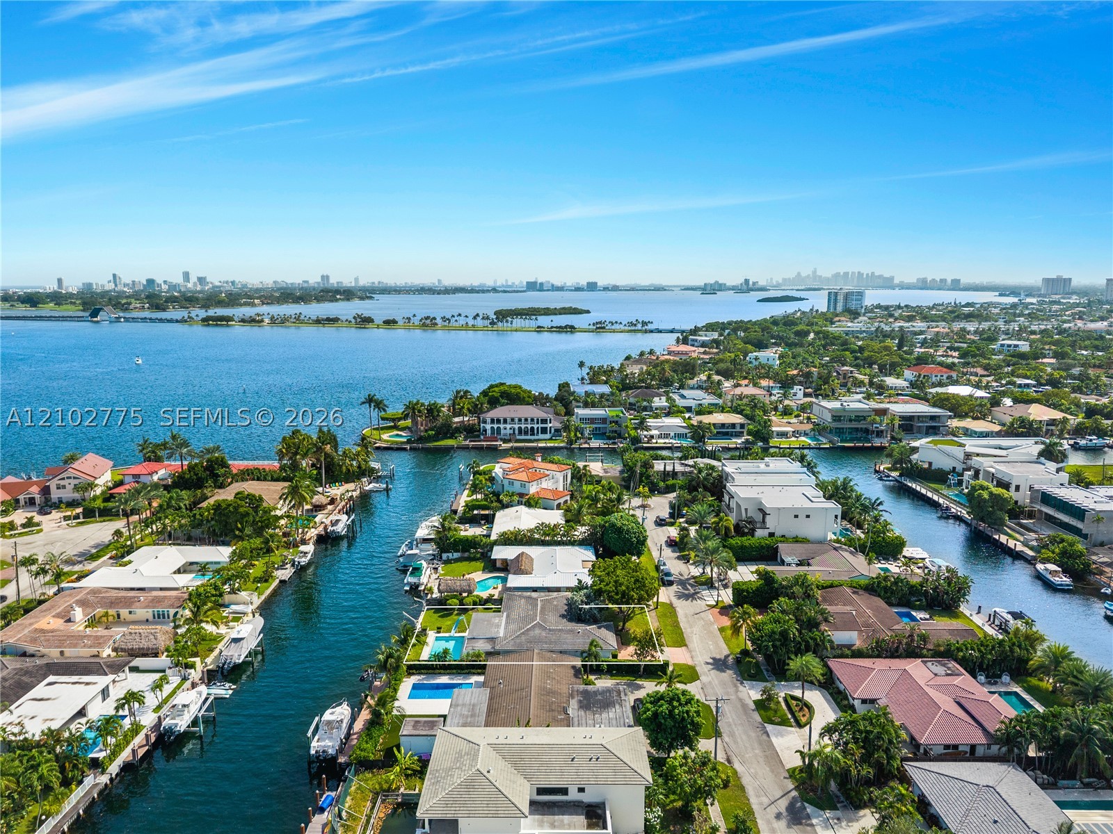 12805 Maple Rd, North Miami FL 33181