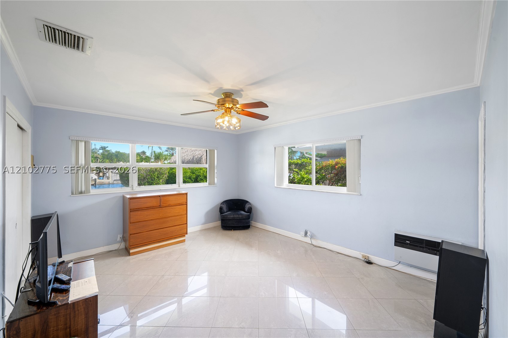 12805 Maple Rd, North Miami FL 33181