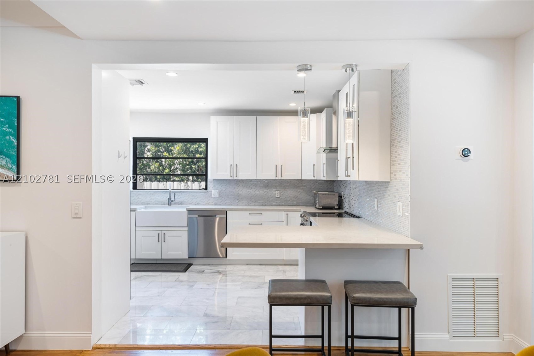 1719 Lenox Ave, Miami Beach FL 33139