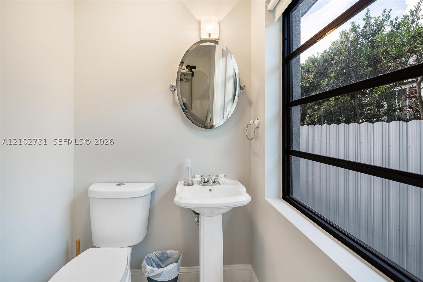 1719 Lenox Ave, Miami Beach FL 33139