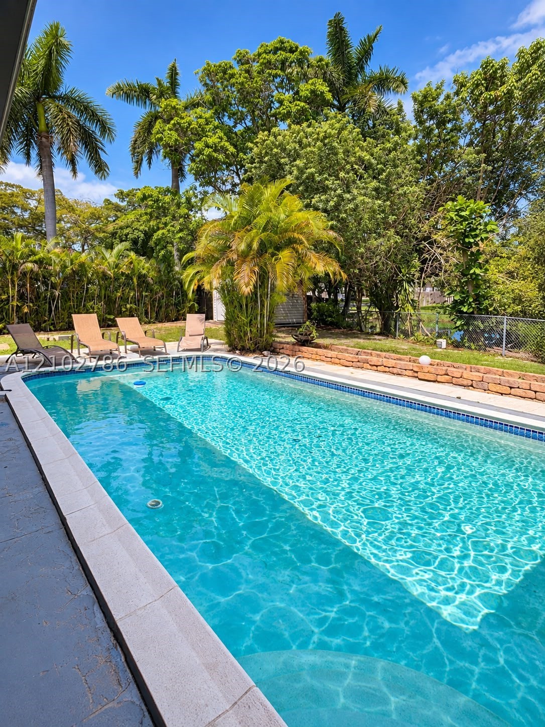 2200 NW 73rd Ave #2200, Sunrise FL 33313