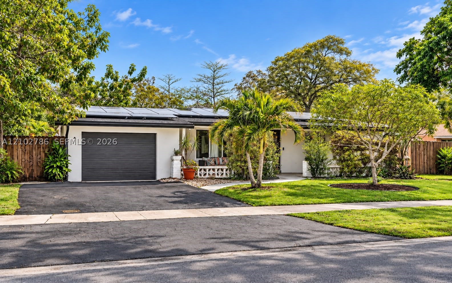 2200 NW 73rd Ave #2200, Sunrise FL 33313