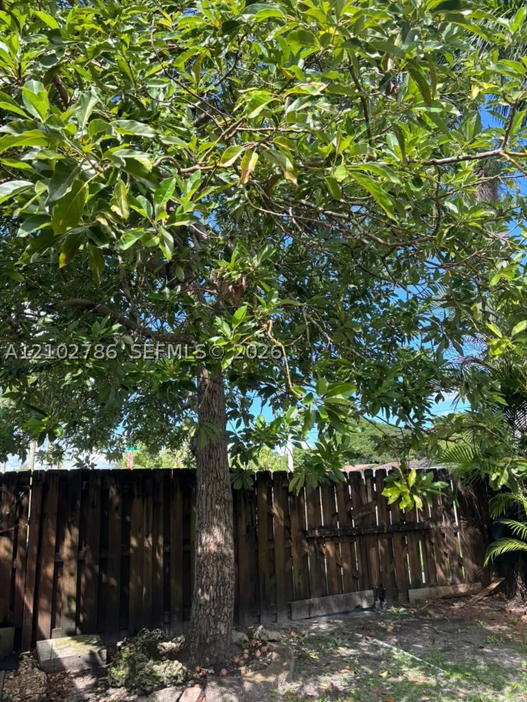 2200 NW 73rd Ave #2200, Sunrise FL 33313