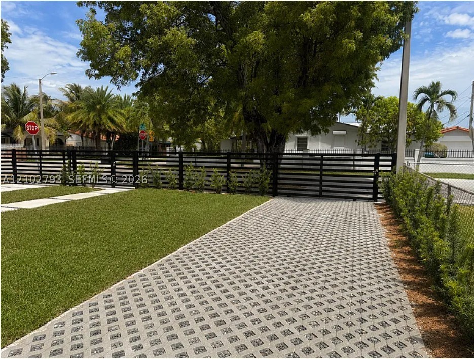 532 SW 44th Ave #0, Miami FL 33134