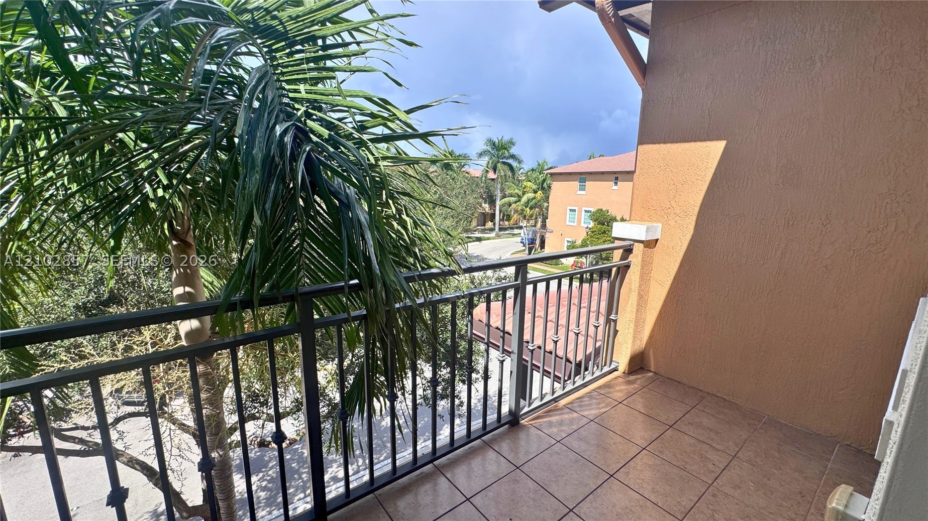 919 SW 147th Ave #2005, Pembroke Pines FL 33027