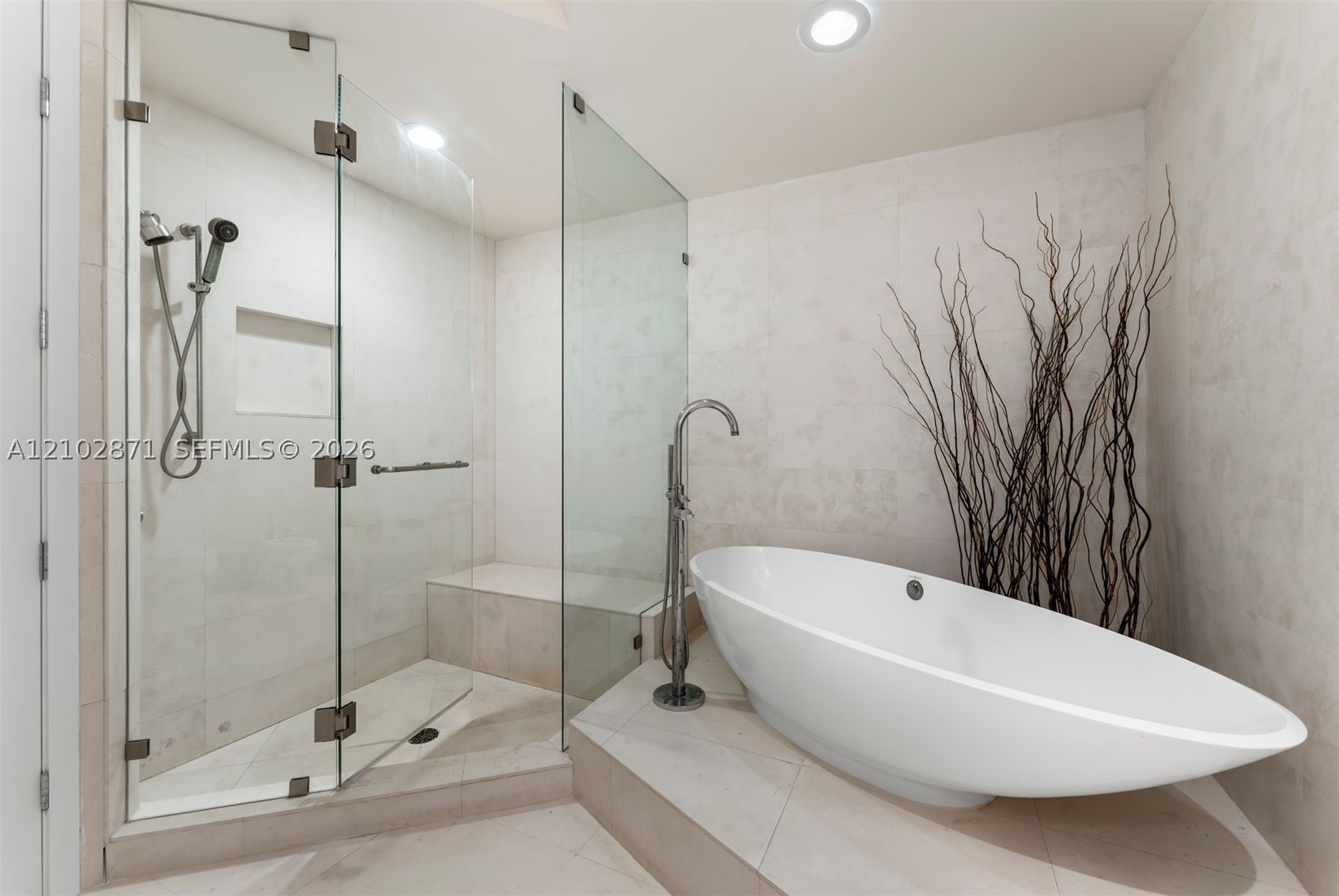 16051 Collins Ave #3404, Sunny Isles Beach FL 33160