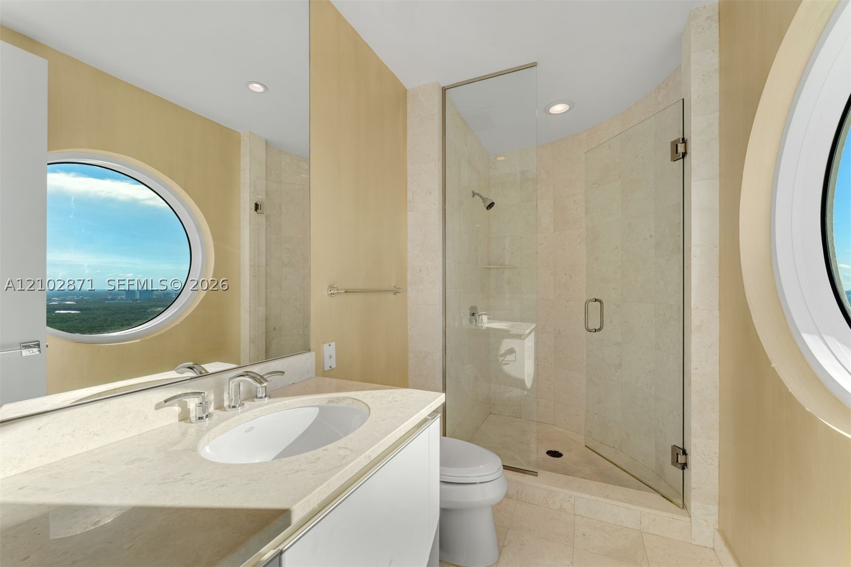 16051 Collins Ave #3404, Sunny Isles Beach FL 33160