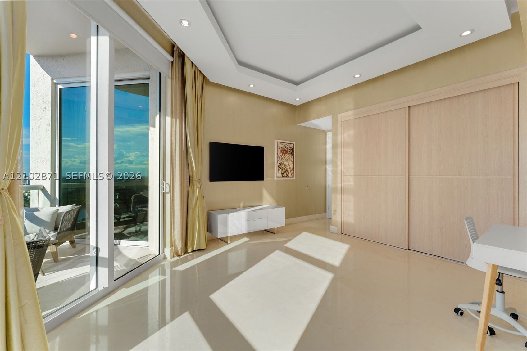 16051 Collins Ave #3404, Sunny Isles Beach FL 33160