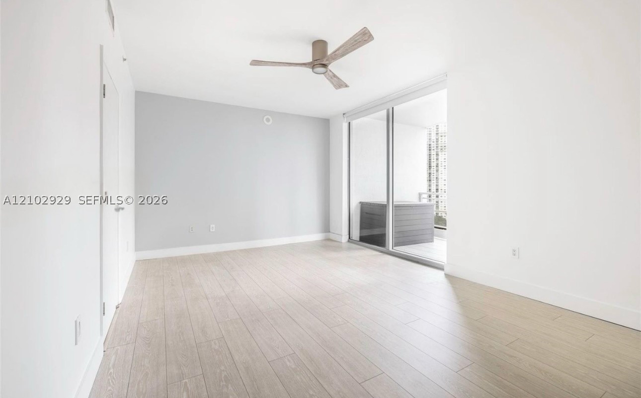90 SW 3rd St #1613, Miami FL 33130