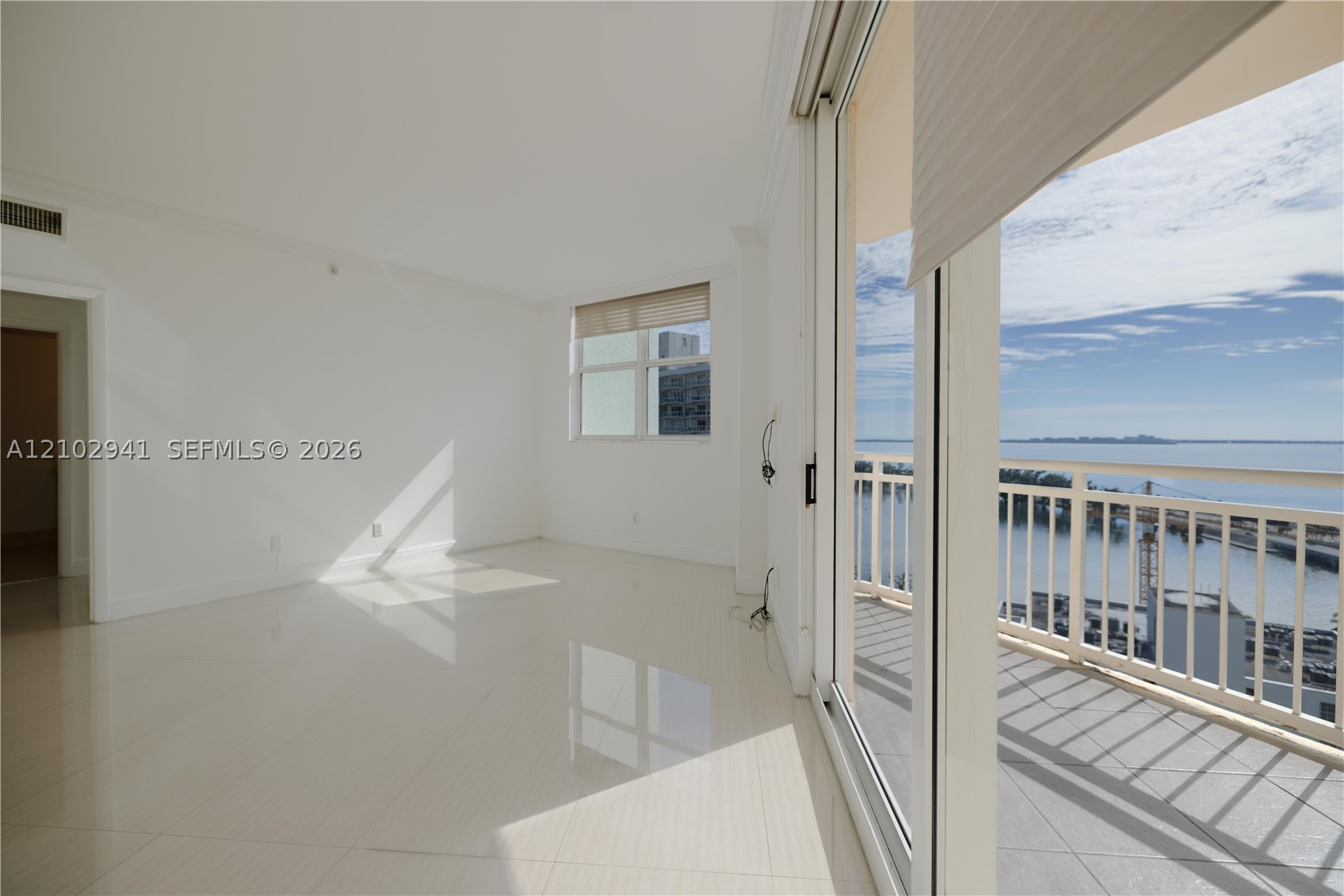 2475 Brickell Ave #1807, Miami FL 33129