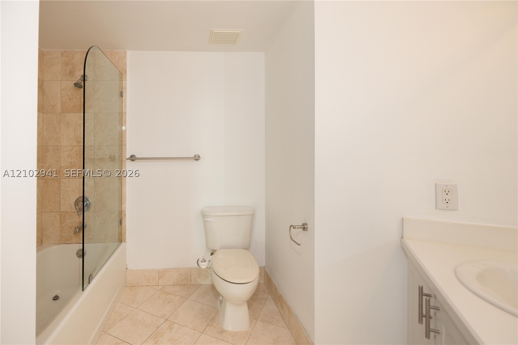 2475 Brickell Ave #1807, Miami FL 33129